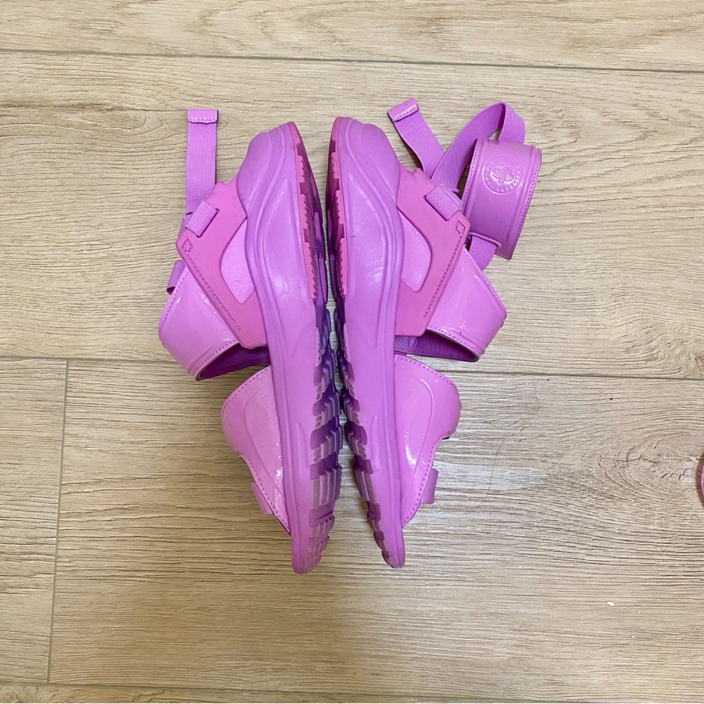 Nike Air Huarache Gladiator QS Sandals Fuchsia Glow women’s size 11 - Picture 9 of 12